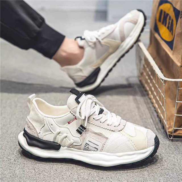 Summer mesh breathable fashionable comfortable footwear