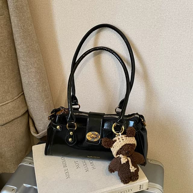 High-End Textured Retro Small Bag for Women New Fashion Versatile Shoulder Underarm Bag Commuter Handbag Baguette Bag