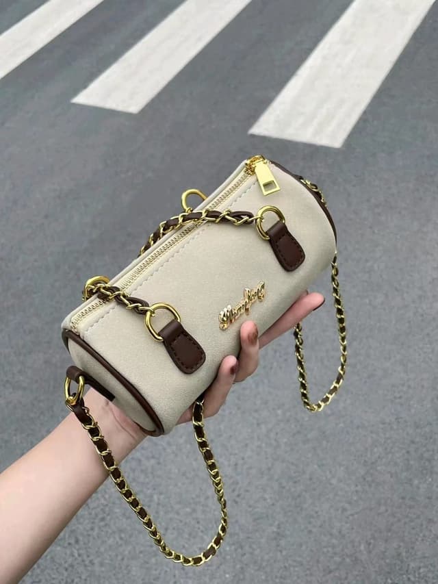 New Retro Chain Cylinder Bag Niche Design Frosted Handbag Women's High-End Soft-Sided Crossbody Bag