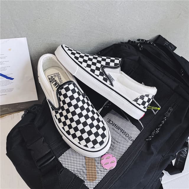 Canvas Shoes for Women and Men Spring & Fall New Slip-On Slip-Ons Student Casual Flats Shoes Korean Style Couple Shoes