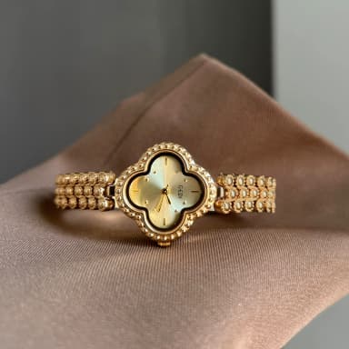 Goldie Retro Four-Leaf Clover Bracelet Watch Wholesale High-Value Niche Design Ins-Style Cross-Border Waterproof Quartz Watch