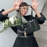Korean Niche Design Key Bag, High-End Retro Versatile Armpit Bag  Autumn and Winter New Simple Bag for Women - Image 3