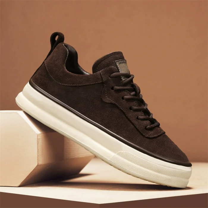 New Retro Casual Work Shoes Korean Style Versatile Men's Sports Sneakers Large Size - Image 3