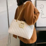 New Summer Live Broadcast Popular One-Shoulder Quilted Chain Large Capacity Simple Fashion Women's Bag - Image 4