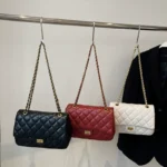 Lingge Chain European and American Retro Fashion Commuter Small Square Bag - Image 4