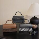 Bags Fashionable Women's Handbags with Stylish Letter Print Shoulder Bags Cross-Border New Casual Simple Crossbody Bags Hot-Selling Women's Bags - Image 2