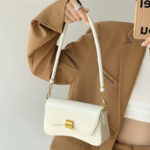 Baguette Bag  New Simple Casual Solid Color Underarm Women's Bag Urban Style All-match Crossbody Women's Bag - Image 2