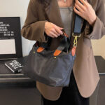 Cross-Border Women's Bags, Fashionable Crossbody Bags, Casual Shoulder Handbags, Bags, Large Capacity Travel Simple Tote Bags - Image 4